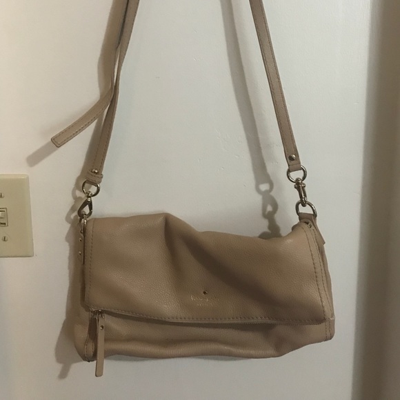 kate spade Handbags - Kate Spade ♠️ crossbody bag